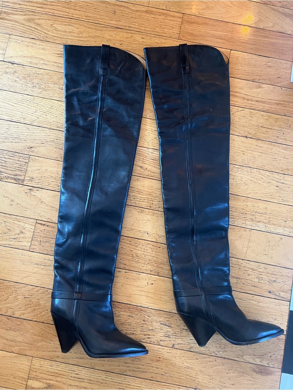 Women’s Black Over-the-Knee Leather Heeled Boots